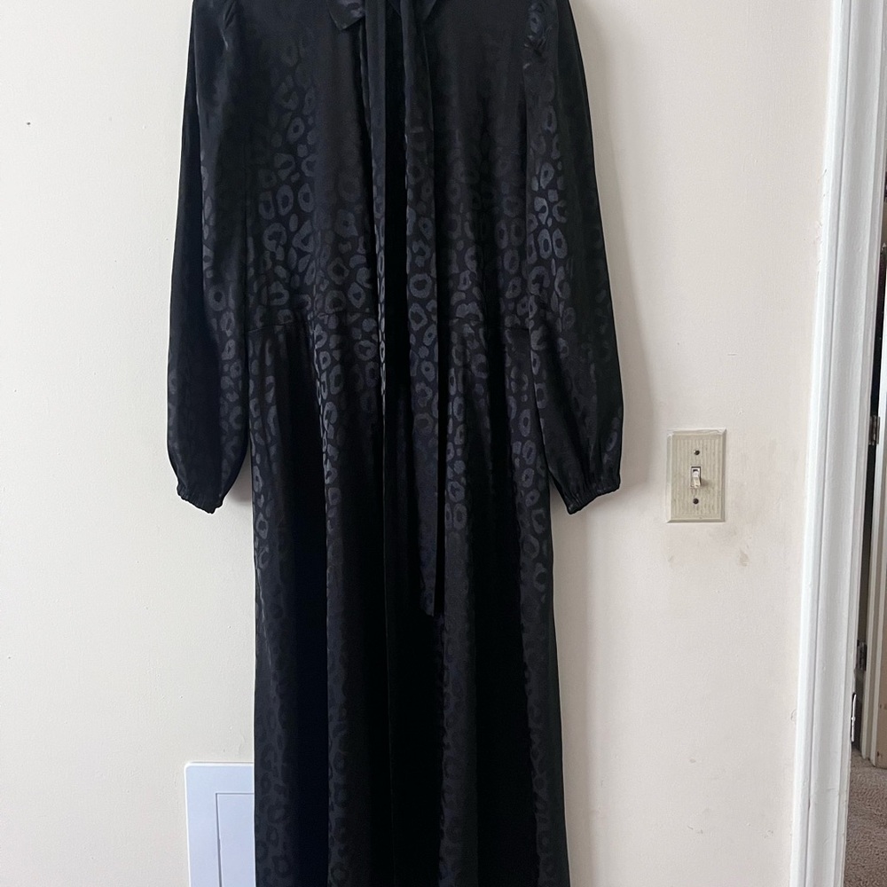 Elegant Black Leopard Print Dress
